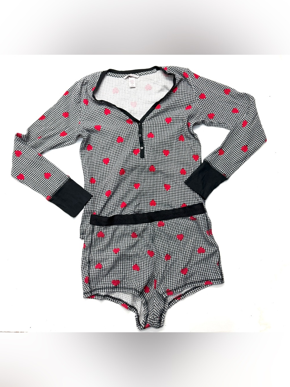 Victoria's Secret Black & White Houndstooth Pajama Set with Red Hearts
